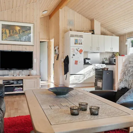 Дом отдыха 3 Bedroom Gorgeous In