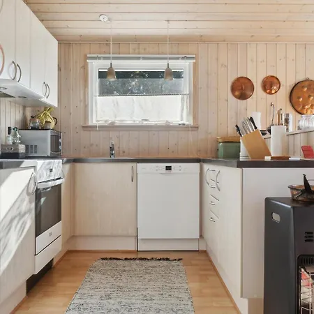 3 Bedroom Gorgeous In * Эбельтофт