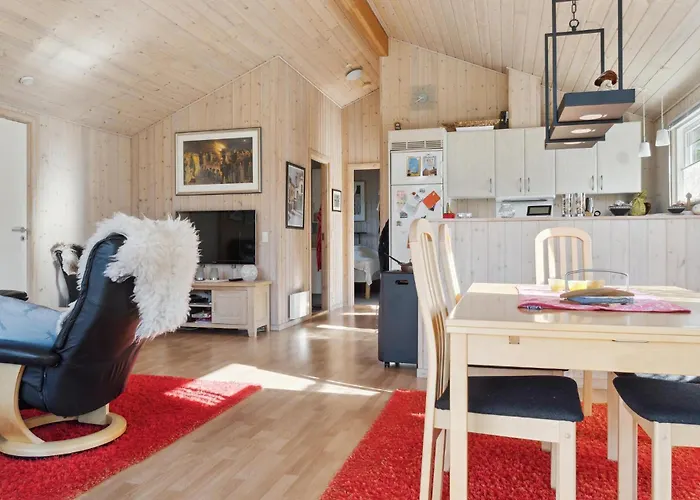 3 Bedroom Gorgeous In *